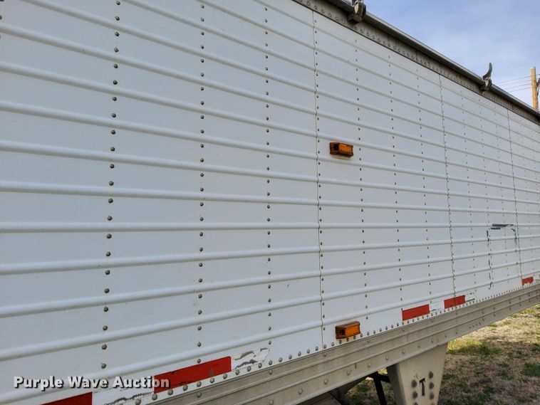 image for item DR0887 2010 Timpte  grain trailer