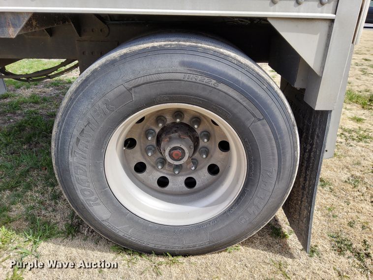 image for item DR0887 2010 Timpte  grain trailer