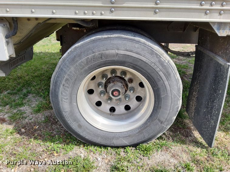 image for item DR0887 2010 Timpte  grain trailer