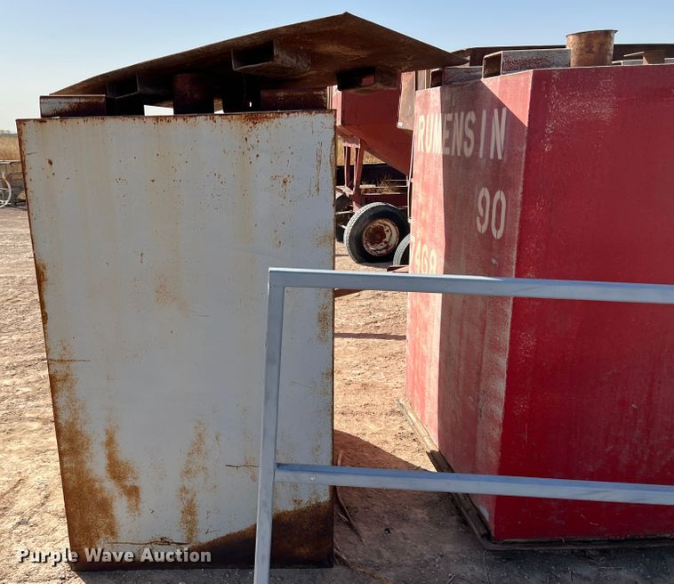 image for item EX9647 (4) feed containers
