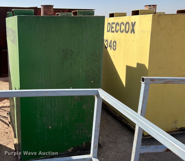 image for item EX9647 (4) feed containers