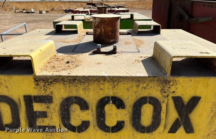 image for item EX9647 (4) feed containers