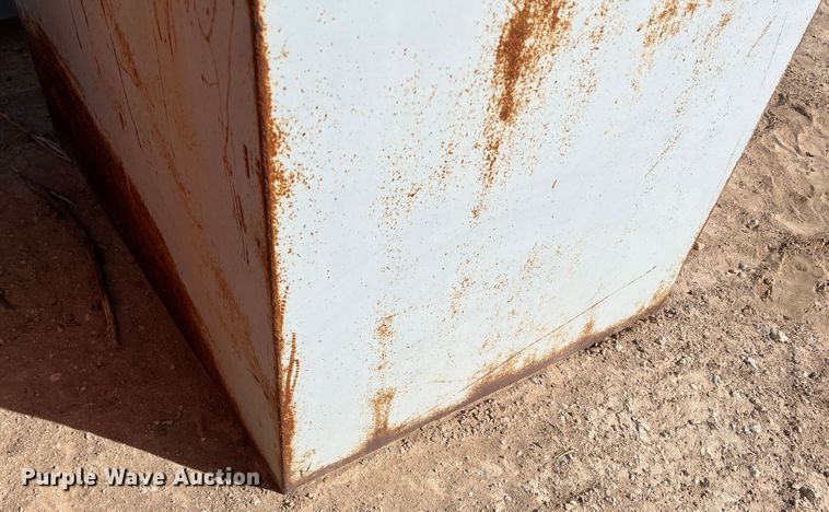 image for item EX9647 (4) feed containers