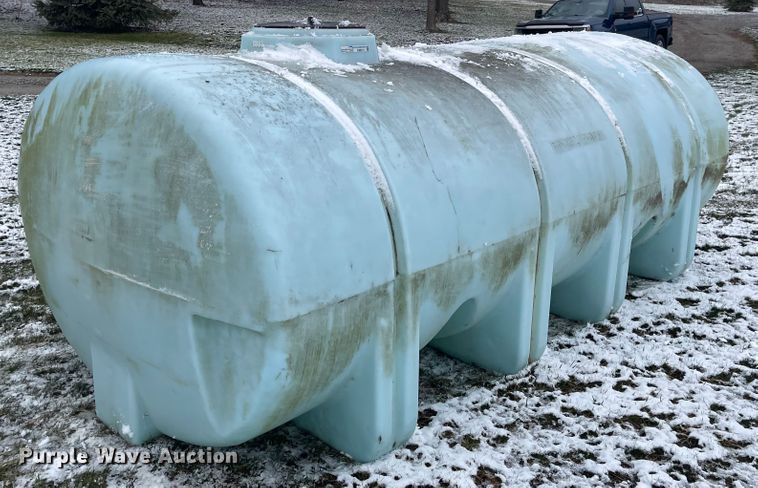 image for item FV9470 Poly tank