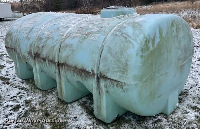 image for item FV9470 Poly tank