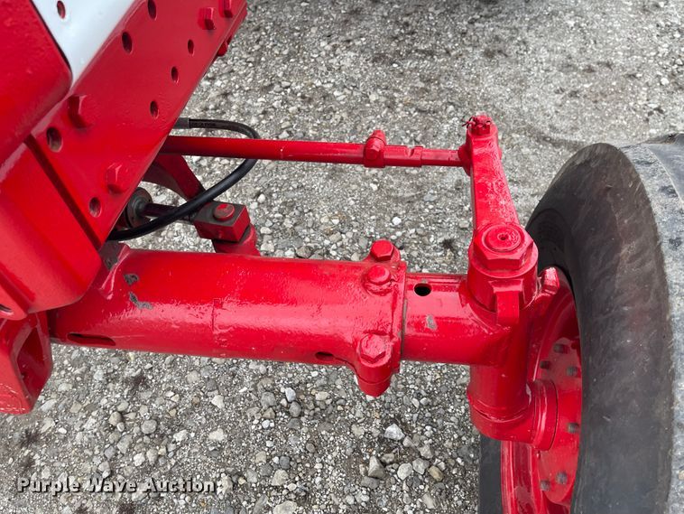 image for item FV9471 1974 International Farmall 1066 Turbo  tractor