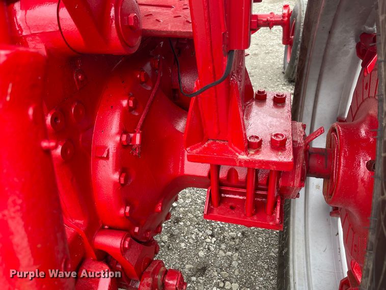 image for item FV9471 1974 International Farmall 1066 Turbo  tractor