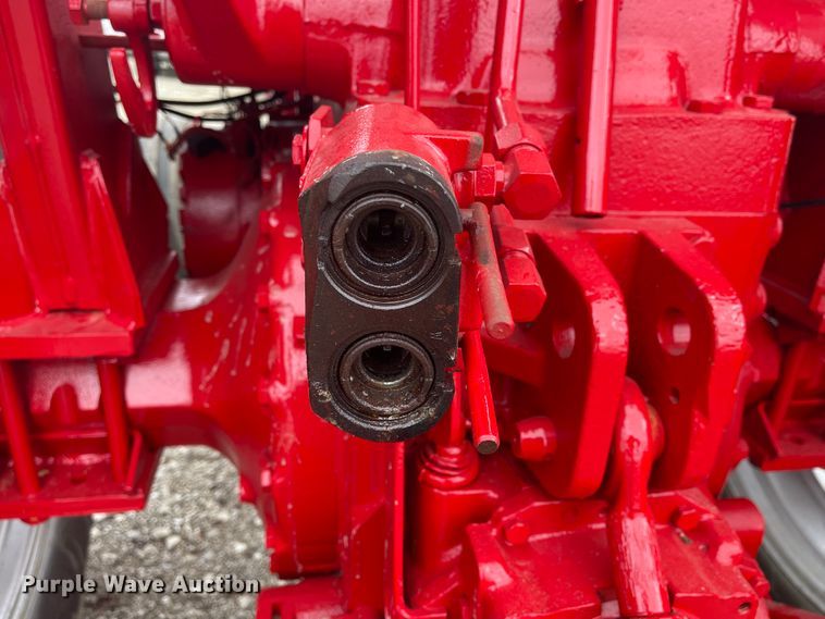 image for item FV9471 1974 International Farmall 1066 Turbo  tractor