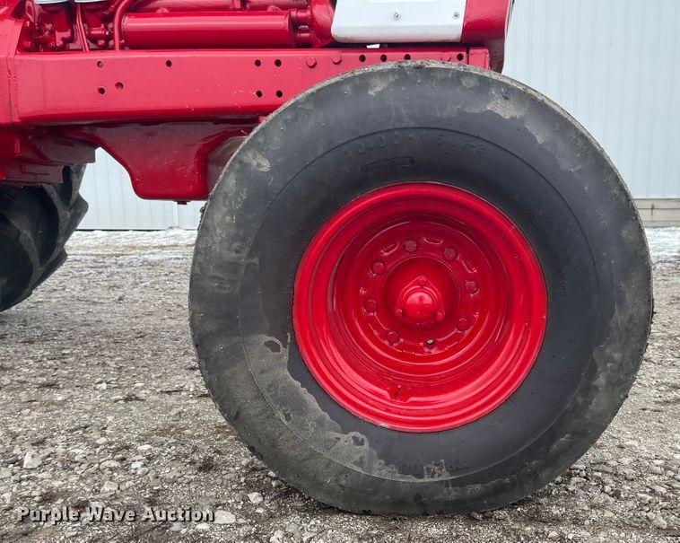 image for item FV9471 1974 International Farmall 1066 Turbo  tractor