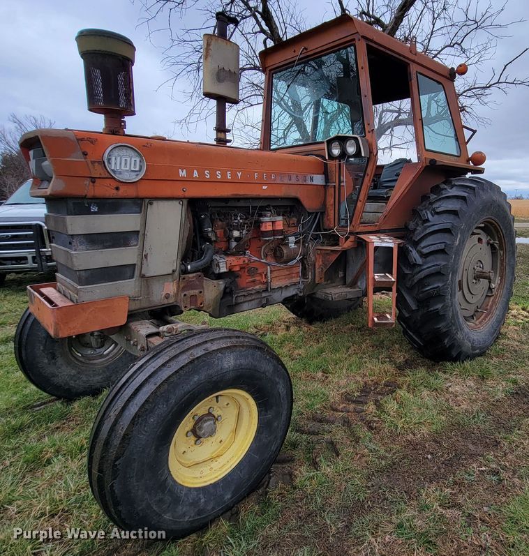 image for item HF9326 Massey Ferguson 1100  tractor