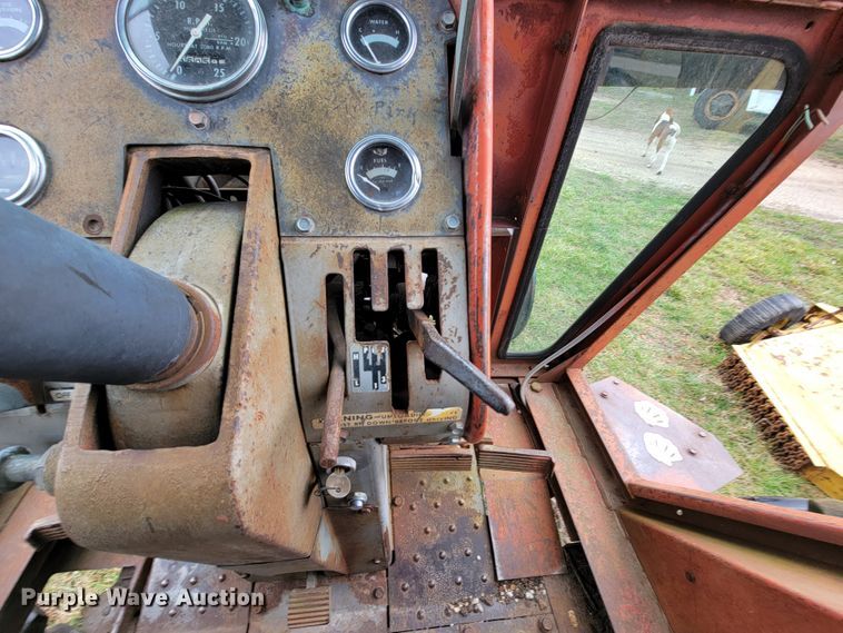 image for item HF9326 Massey Ferguson 1100  tractor