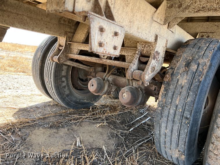 image for item IG9342 1996 Timpte  grain trailer