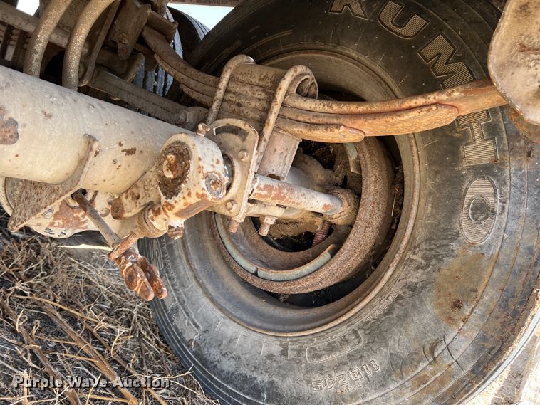 image for item IG9342 1996 Timpte  grain trailer