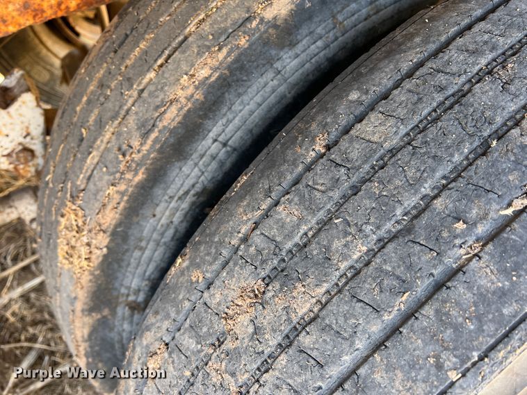 image for item IG9342 1996 Timpte  grain trailer