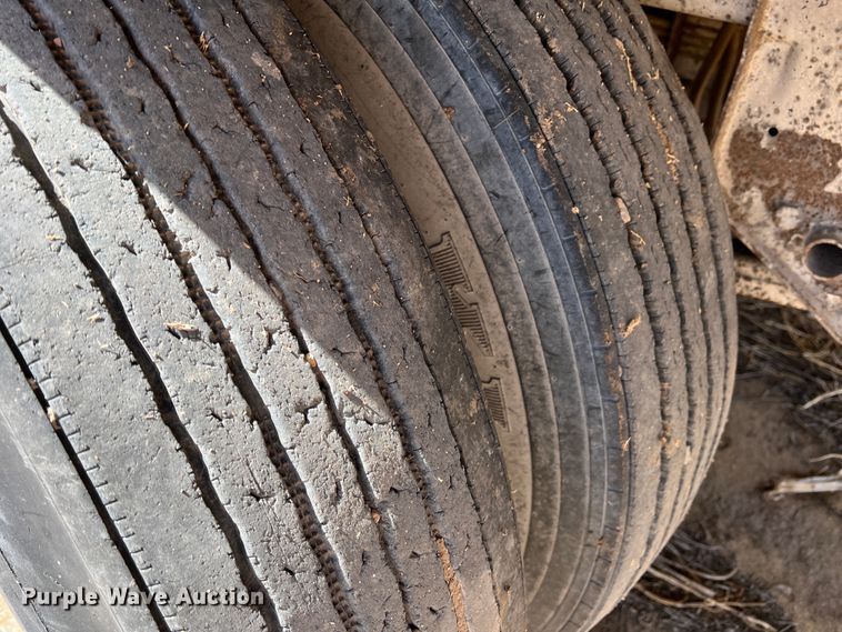 image for item IG9342 1996 Timpte  grain trailer