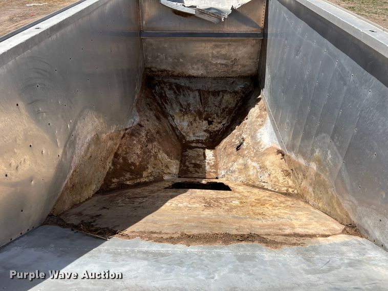 image for item IG9342 1996 Timpte  grain trailer