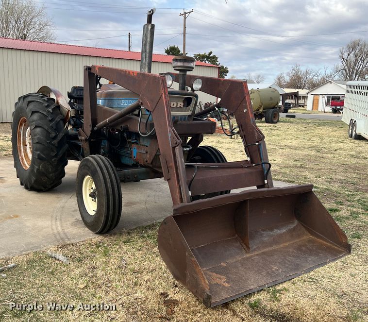 image for item IG9347 Ford  tractor