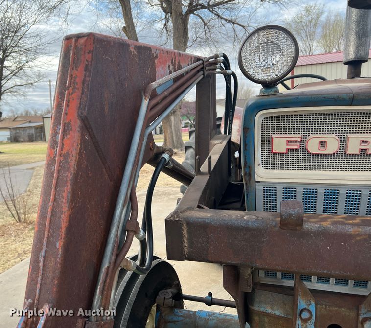 image for item IG9347 Ford  tractor