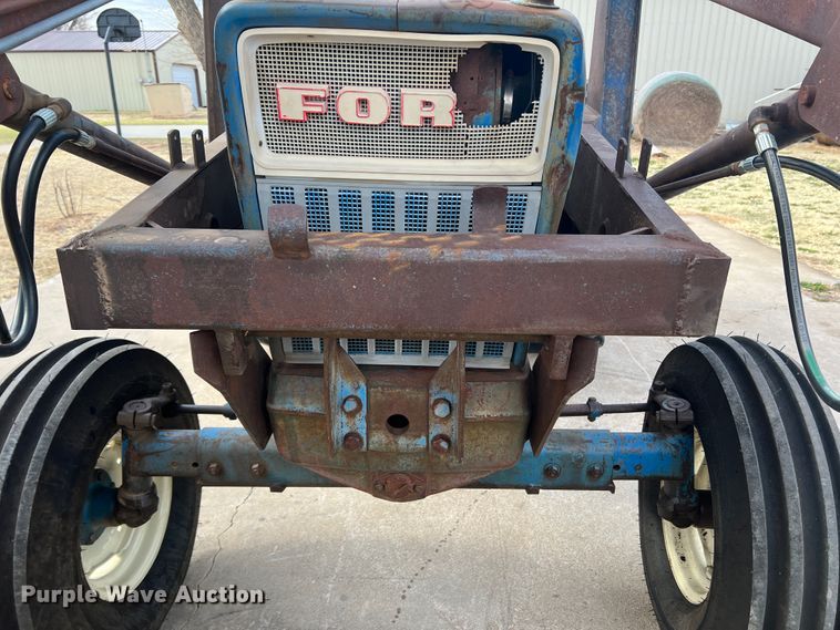 image for item IG9347 Ford  tractor