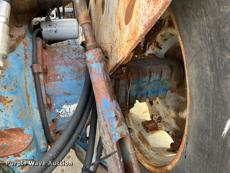 image for item IG9347 Ford  tractor