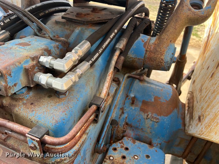 image for item IG9347 Ford  tractor