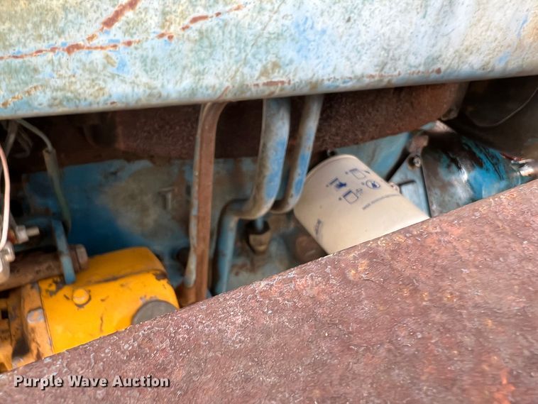 image for item IG9347 Ford  tractor