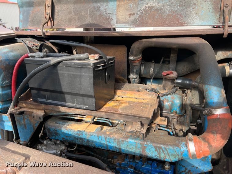 image for item IG9347 Ford  tractor