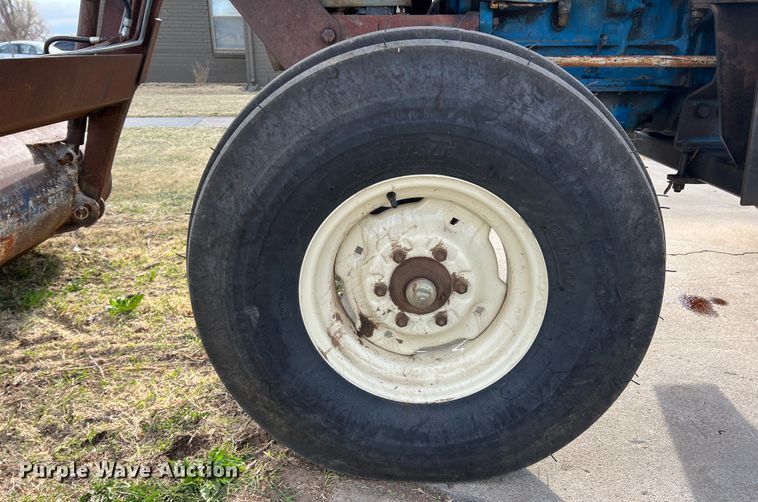 image for item IG9347 Ford  tractor