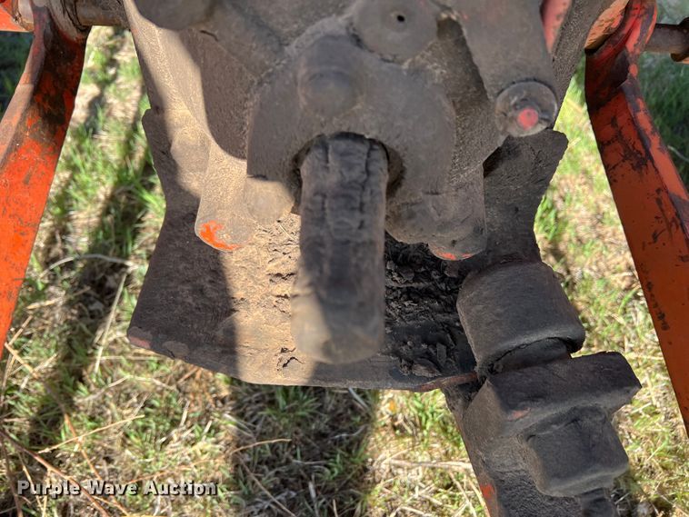 image for item IG9370 Case G530  tractor