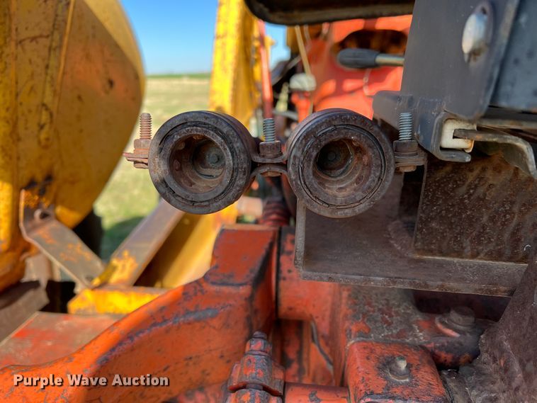 image for item IG9370 Case G530  tractor