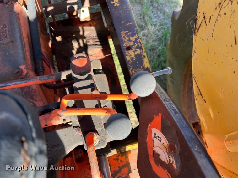 image for item IG9370 Case G530  tractor