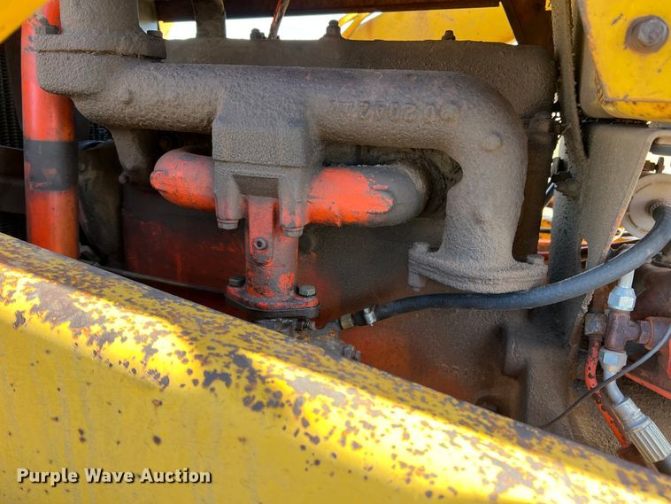 image for item IG9370 Case G530  tractor