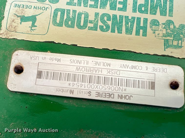 image for item IG9381 John Deere 650  tandem disk