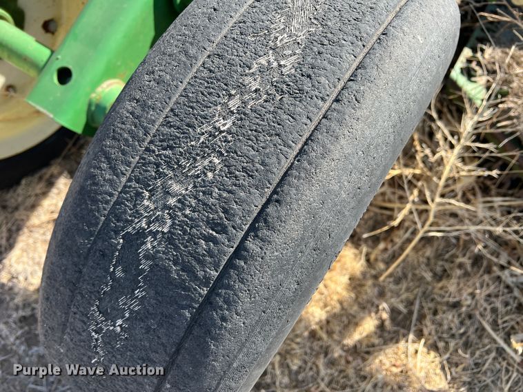 image for item IG9394 John Deere 2018  batwing rotary mower