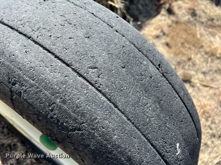 image for item IG9394 John Deere 2018  batwing rotary mower