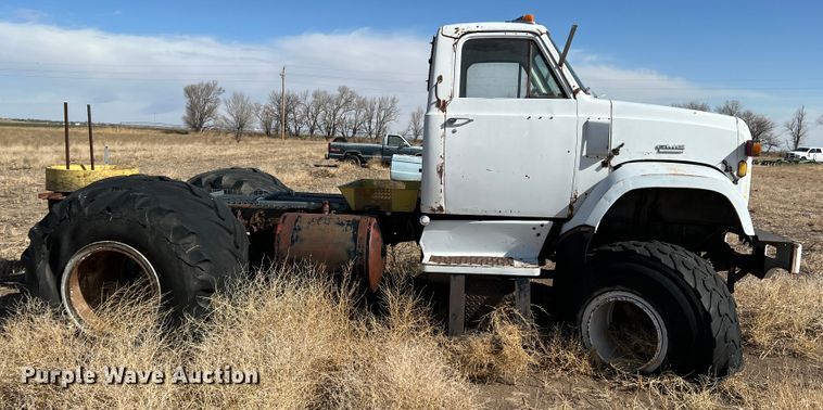 image for item IG9397 GMC  applicator truck cab and chassis