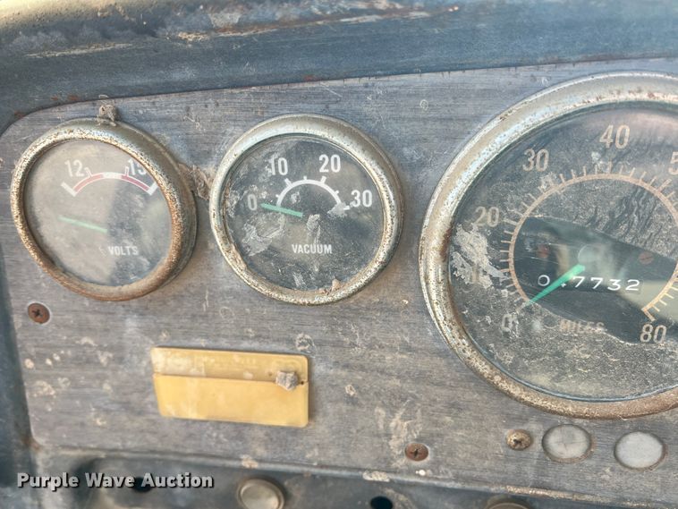 image for item IG9397 GMC  applicator truck cab and chassis