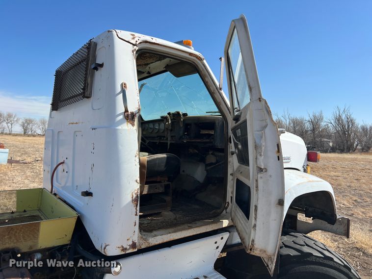 image for item IG9397 GMC  applicator truck cab and chassis