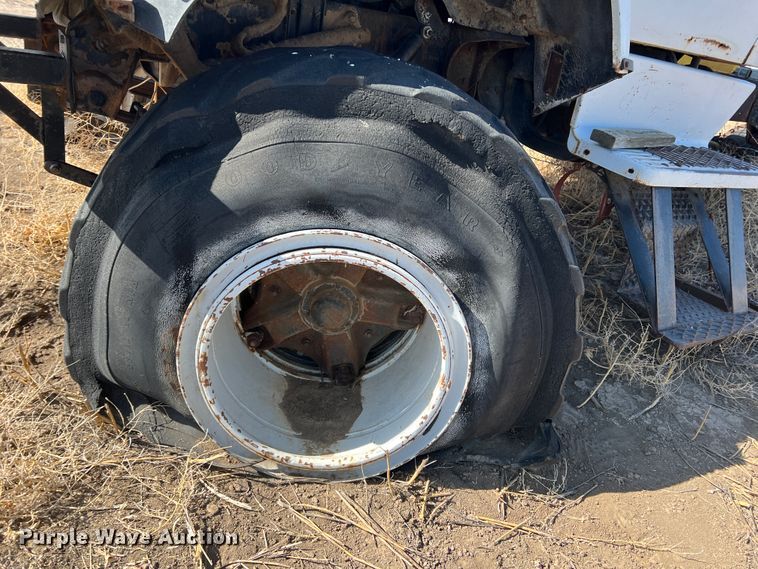 image for item IG9397 GMC  applicator truck cab and chassis