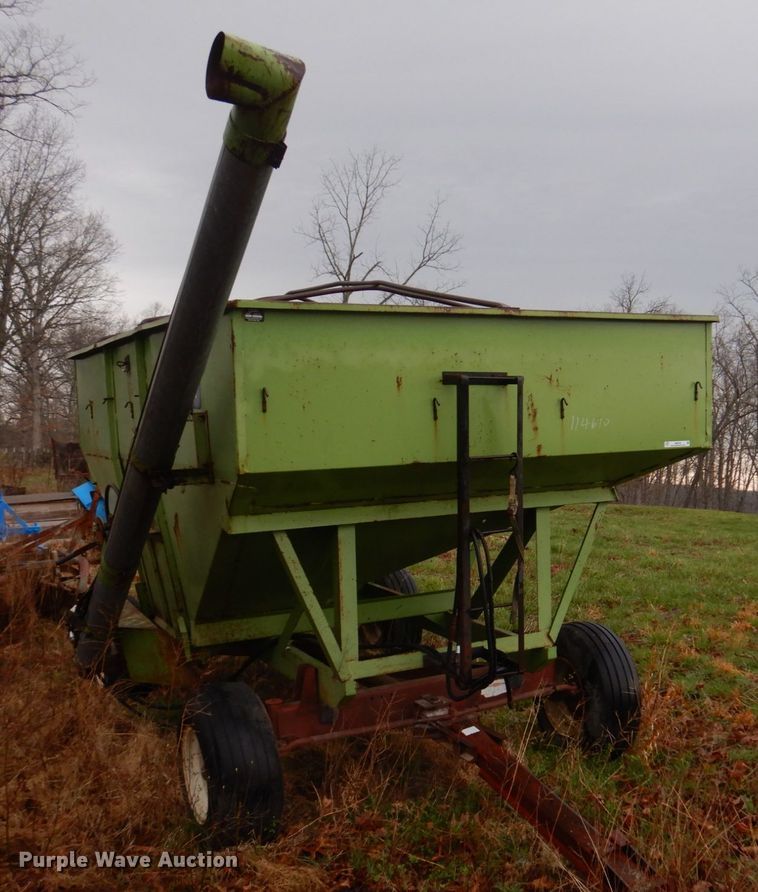 image for item IM9709 Parker 2500  gravity wagon