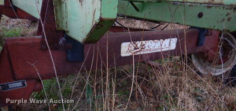 image for item IM9709 Parker 2500  gravity wagon