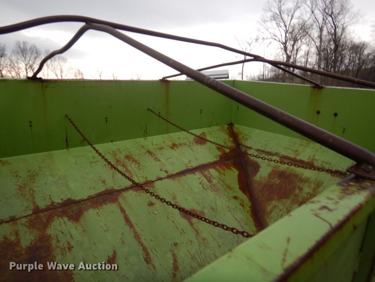 image for item IM9709 Parker 2500  gravity wagon