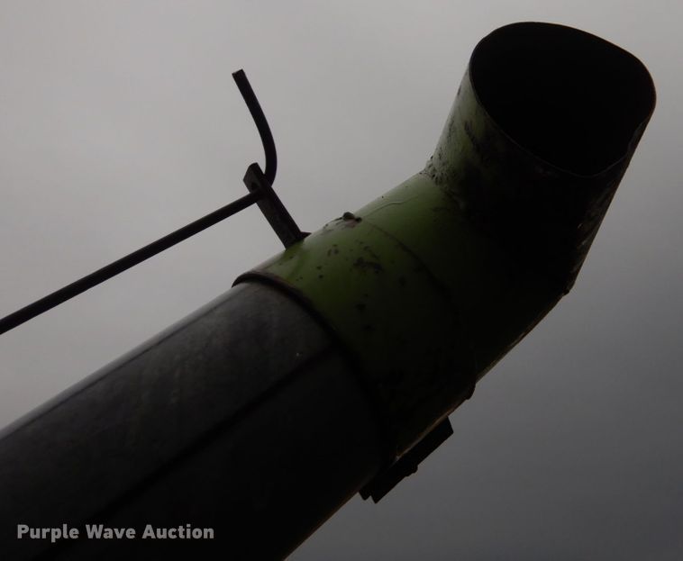 image for item IM9709 Parker 2500  gravity wagon