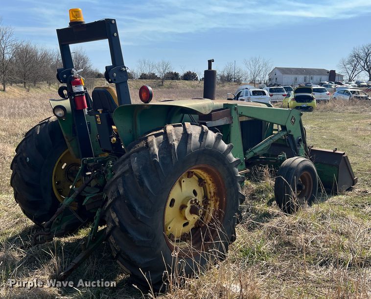 image for item JH9227 John Deere 2640  tractor