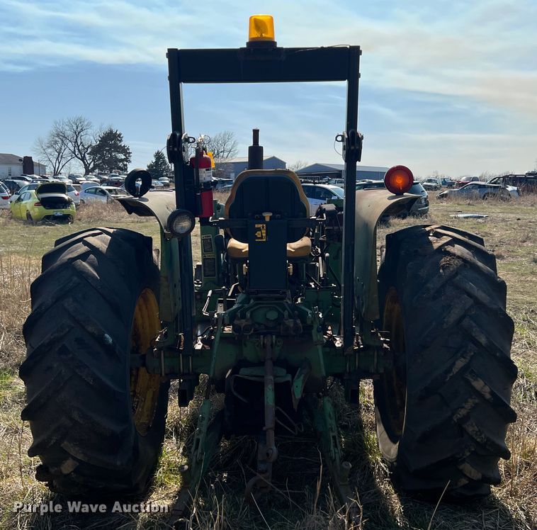 image for item JH9227 John Deere 2640  tractor