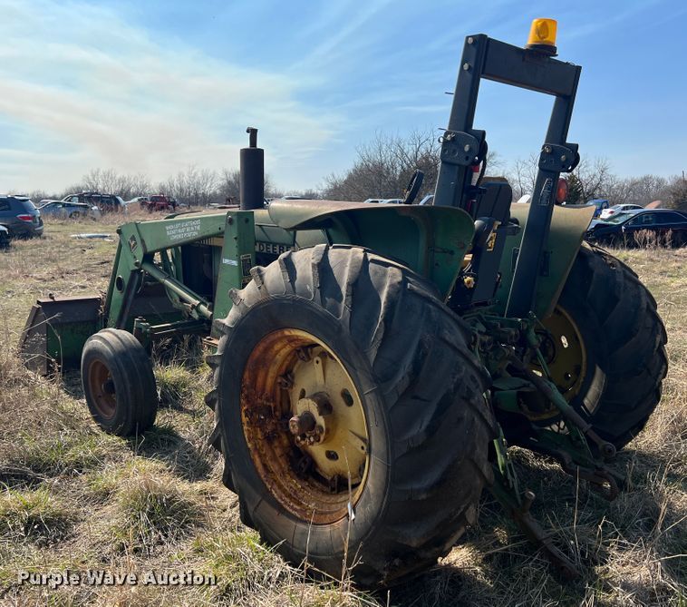 image for item JH9227 John Deere 2640  tractor