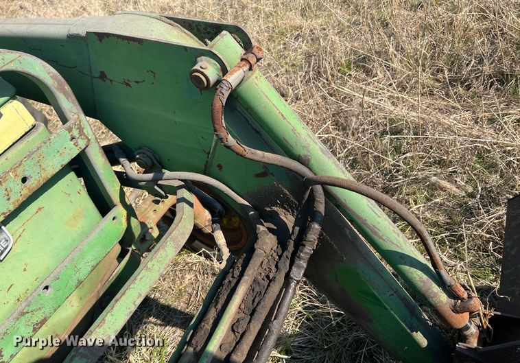 image for item JH9227 John Deere 2640  tractor