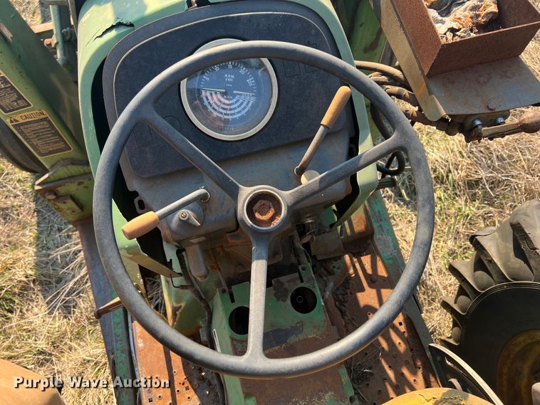 image for item JH9227 John Deere 2640  tractor