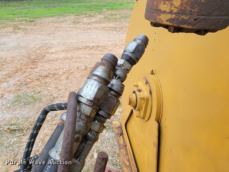 image for item JL9650 HayBuster 2564  bale processor