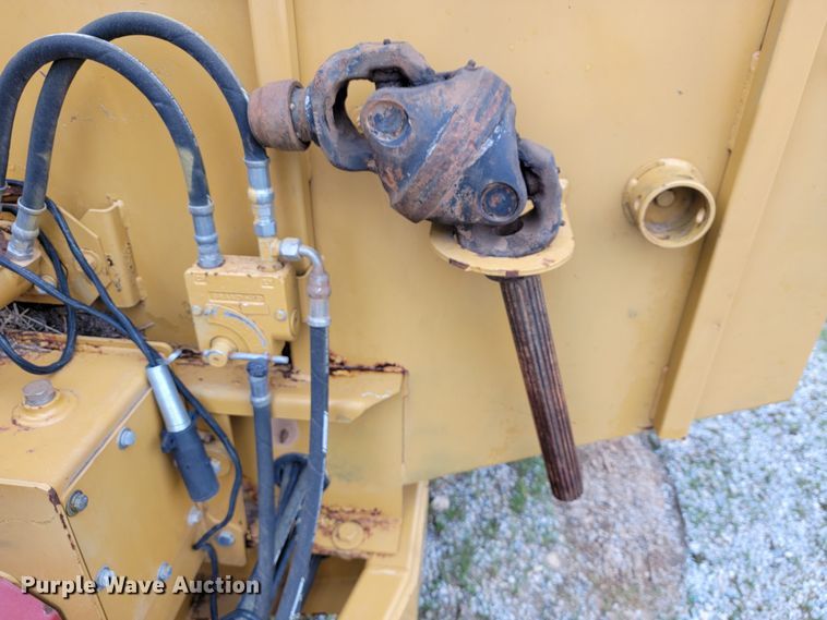 image for item JL9650 HayBuster 2564  bale processor